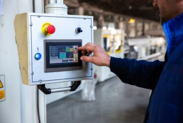 Precyzyjny sensor temperatury - kluczowy komponent w przemysłowych aplikacjach - HydraPortal.pl przemyslowe termometry