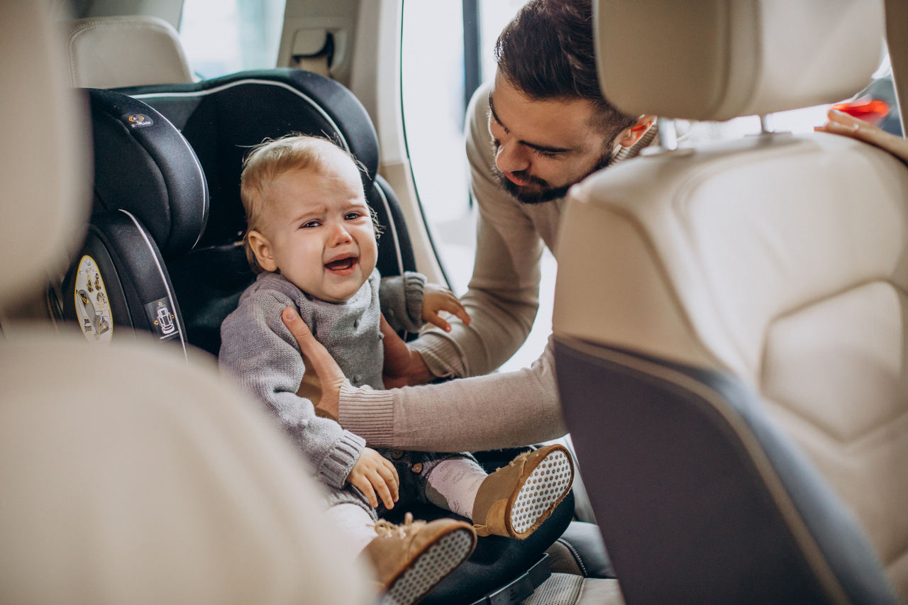 Foteliki Britax Romer — bezpieczeństwo i komfort w każdej podróży - HydraPortal.pl samochodowy fotelik