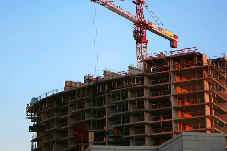 budowanie nowoczesnych budynkow