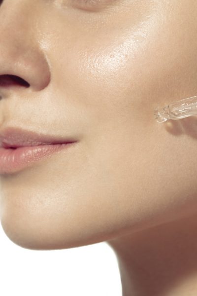 Serum nawilżające - dlaczego warto je stosować?